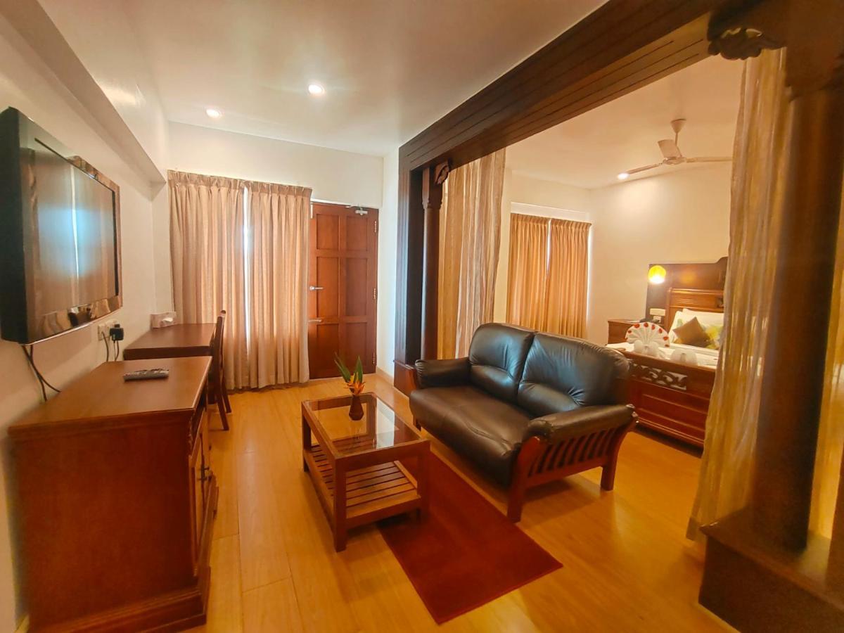 The Travancore Heritage Beach Resort Ковалам Екстер'єр фото
